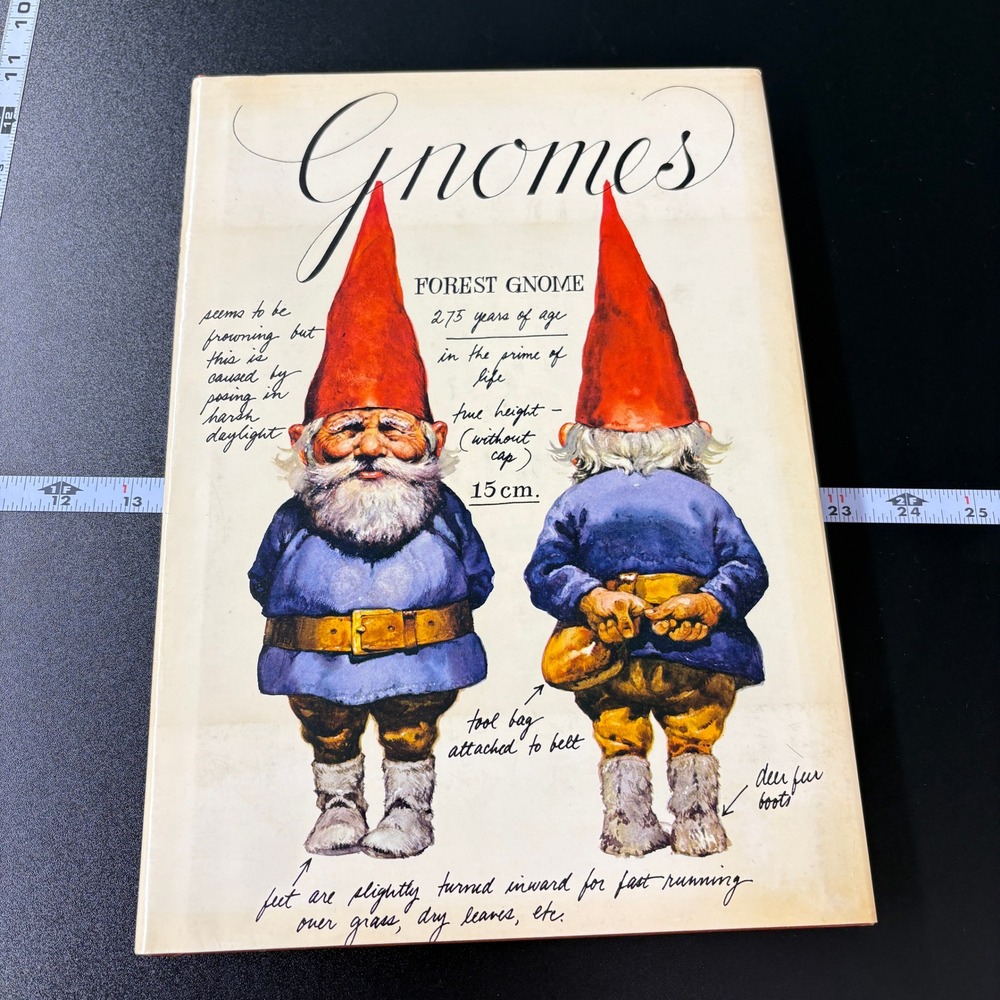 Abrams Gnomes Book 1977 Rien Poortvliet Wil Huygen Hardcover Dust Jacket 12"
